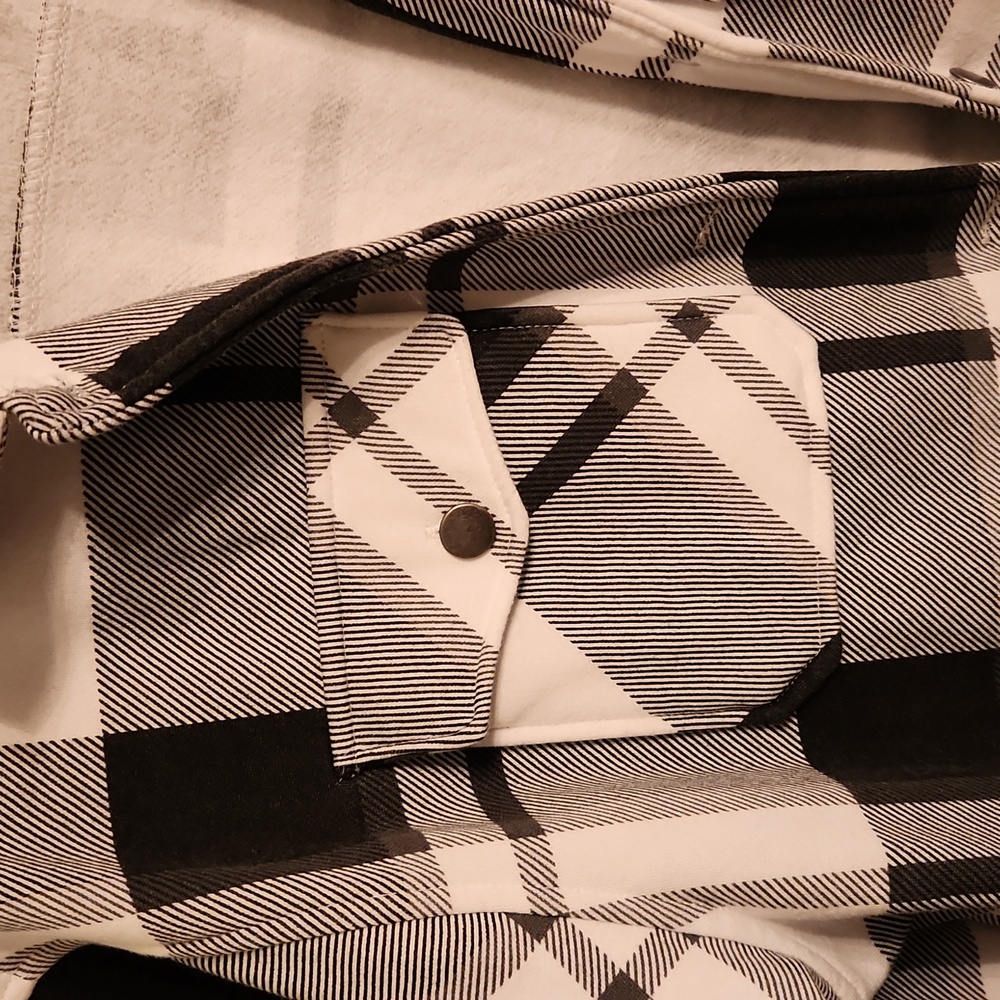 Jacket - Picture 2 of 9